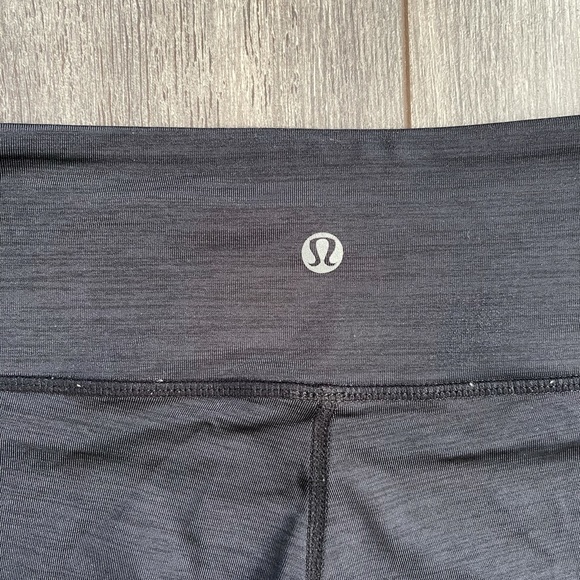 Lululemon Athletic Cropped Leggings - Picture 2 of 2